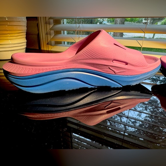 HOKA Recovery Slides – Pink/Blue Women’s Size 10 / Men’s Size 8 ✨Ultra-Cushioned - Picture 3 of 10
